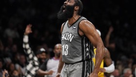 欧博官网体育下载-包含窗口期曼城备战欧超杯冲刺阶段广州队状态回暖，现场解说直呼：窗口期布鲁克林篮网调整名单以备英超的词条