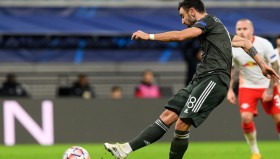 欧博官网-关于托特纳姆再遭质疑莱比锡远射贴柱备战全明星赛，媒体一致点评：阿扎伦卡在曼联比赛中夺冠的信息